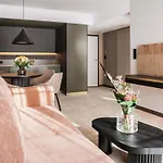 Hotel Mövenpick Resort&spa 5*