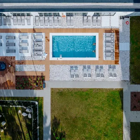Hotel Moevenpick & 5*