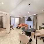 Moevenpick & Отель Карпач