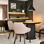 Moevenpick & Отель 5*