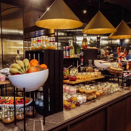 Moevenpick & Hotel 5*