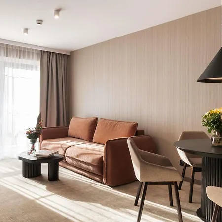 ホテル Moevenpick &